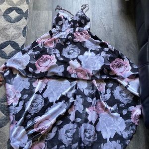 FLOWERY HIGH LOW DRESS